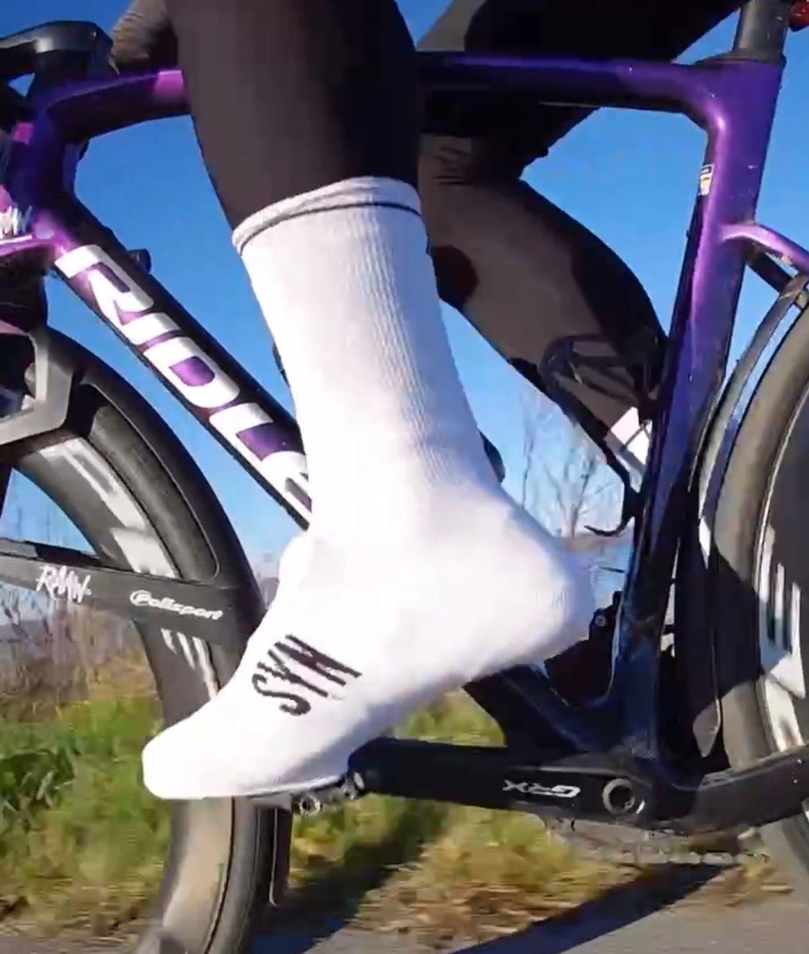 Sådan holder du fødderne varme på cyklen om vinteren