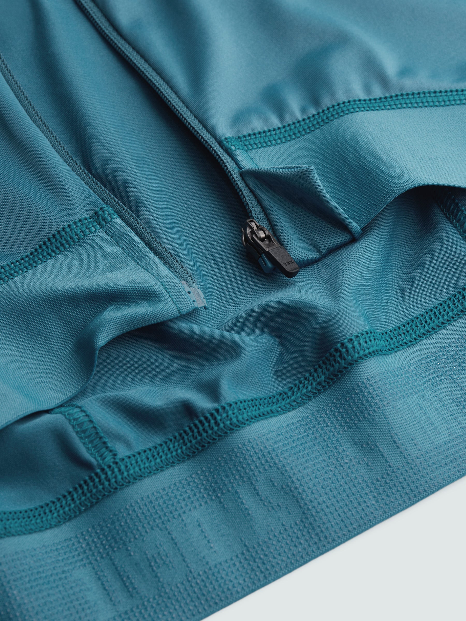 SYN Men's Training Native Jersey - Shadow