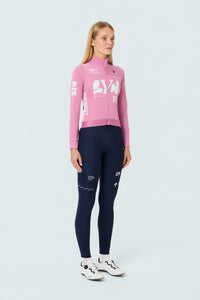 SYN Women's Pro Team APEX Club Jacket 2.0 - Blush - modelbillede - AW26_PRO_TEAM_APEX_female_3_24224