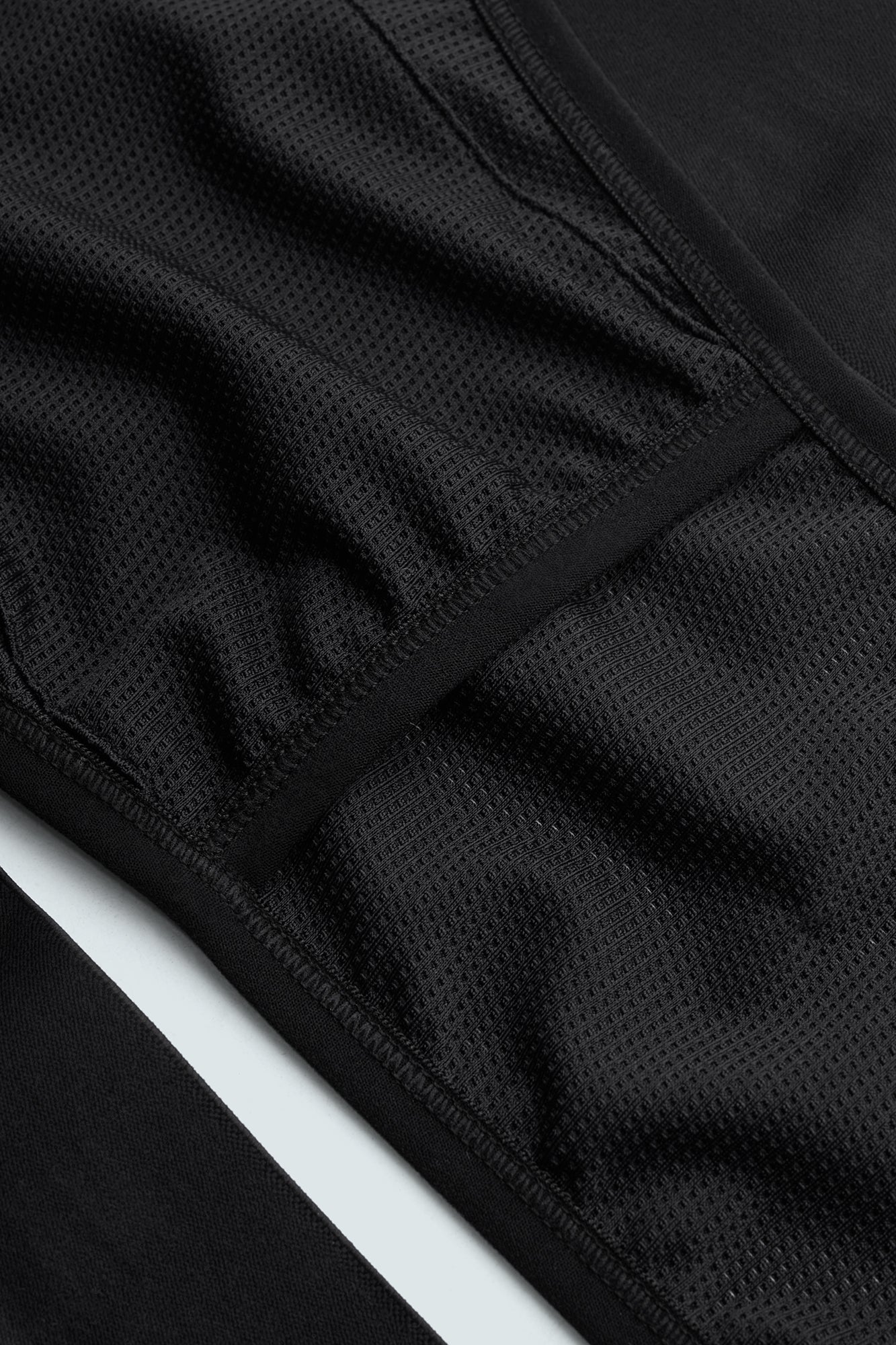 SYN Men's Distance Cargo bib shorts - Sort