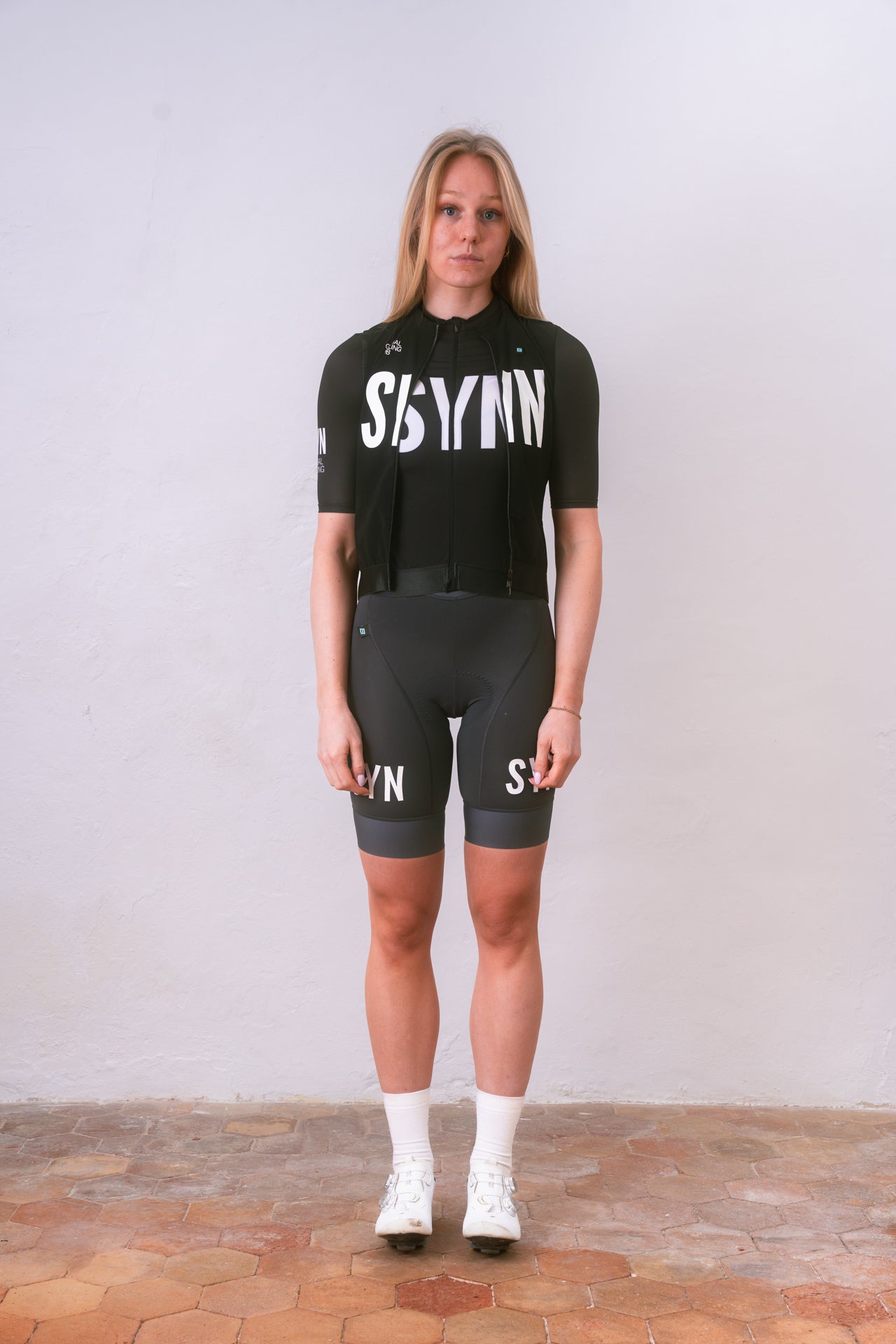 SYN WOMEN'S TRAINING JERSEY 2.0 BLACK