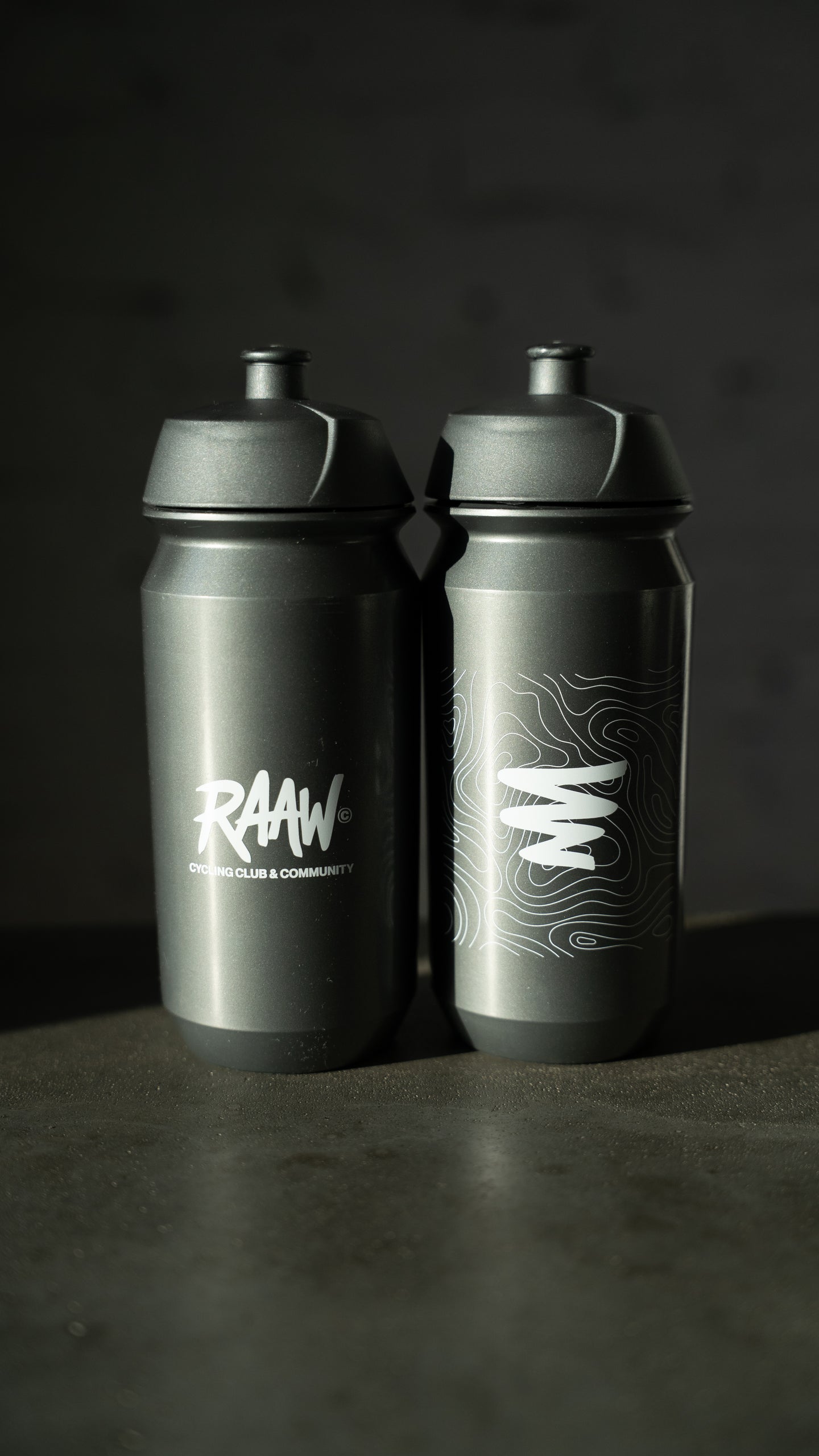Endless Roads Bottle - Metallic Grey