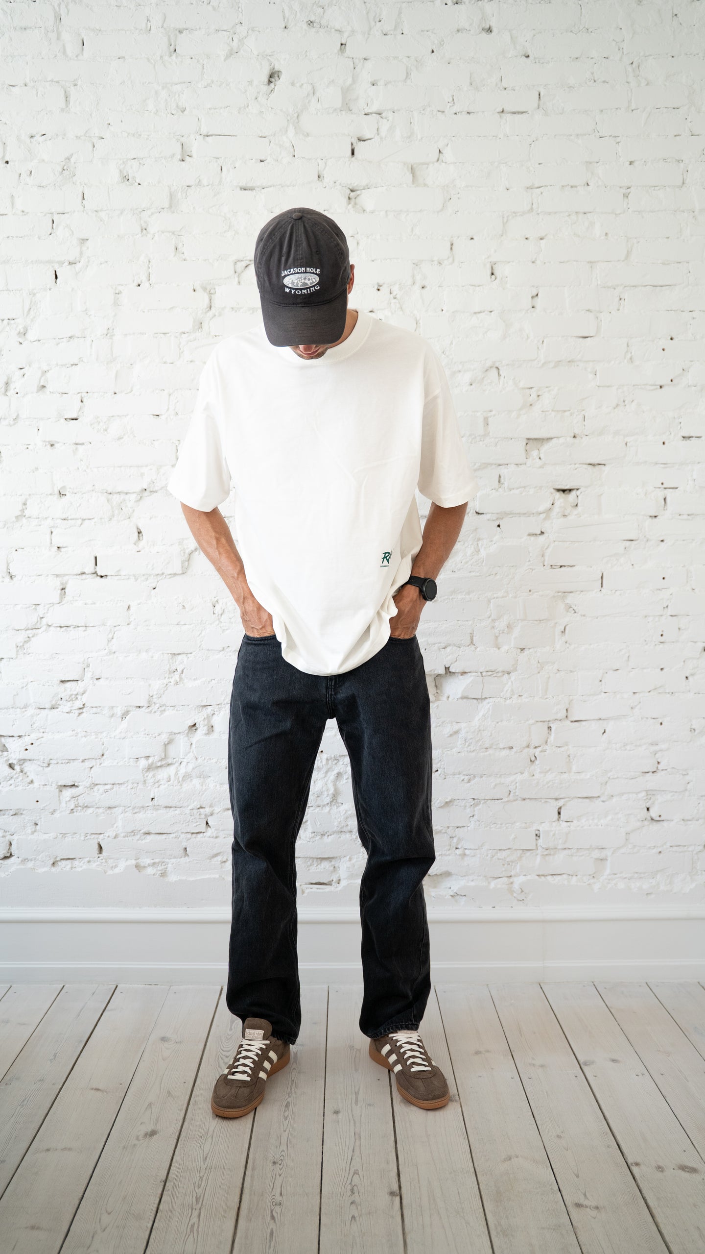 Endless Roads Icons - Box Fit Tee Off-white / Green