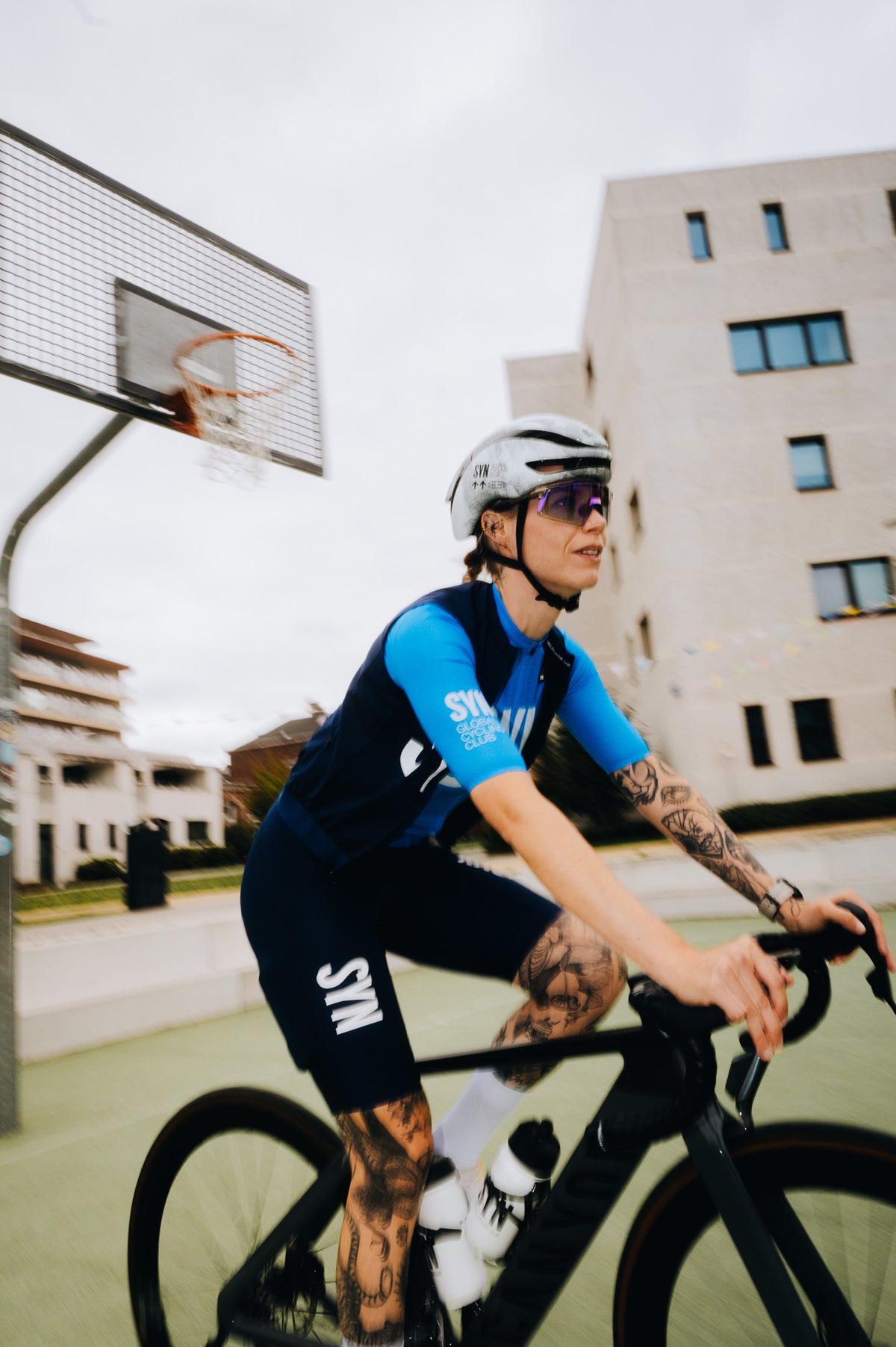 SYN Women's Pro 2.0 Bib Shorts - Dark Blue