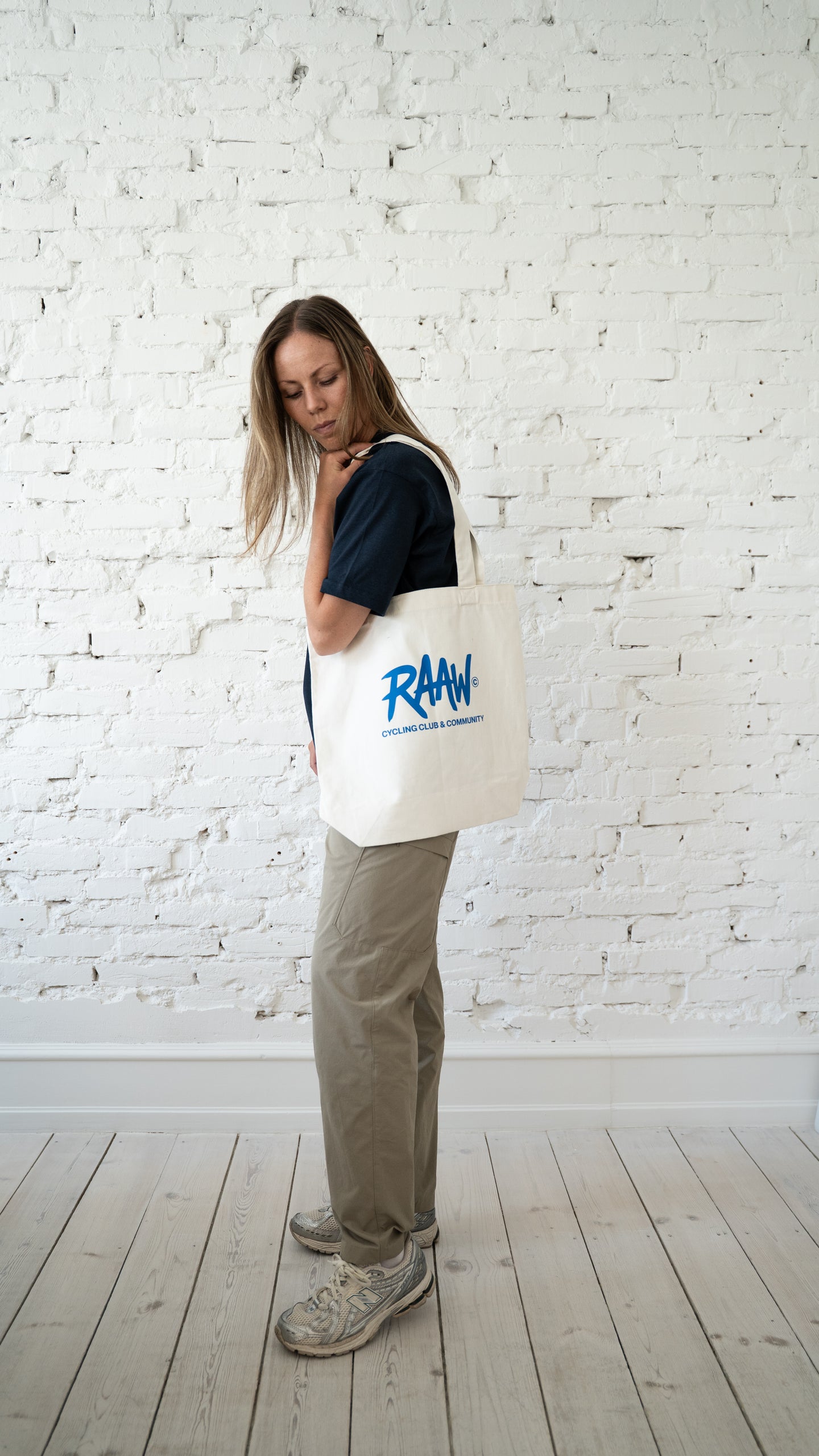 Endless Roads Community Tote – Blue