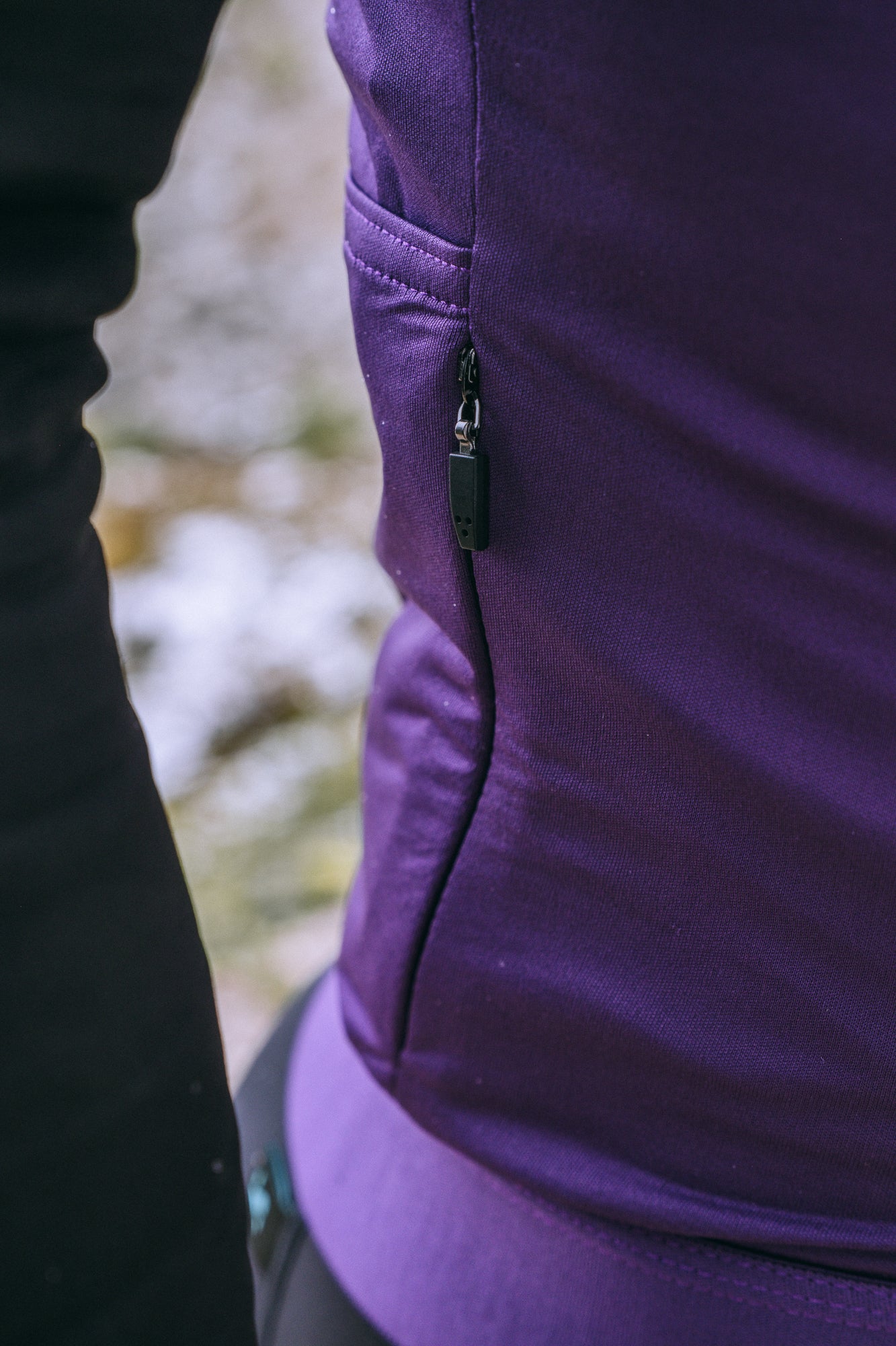 SYN Men's Pro Universal SL Vest Grape - Ultralet, vind- og vandtæt cykelvest