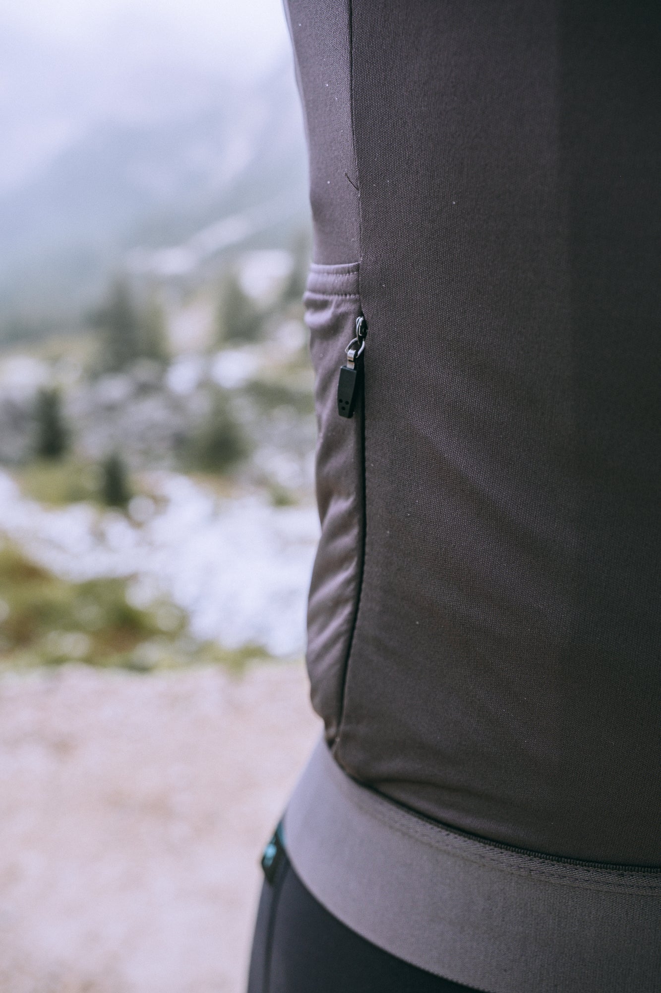 SYN Men's Pro Universal SL Vest Ash- Ultralet, vind- og vandtæt cykelvest