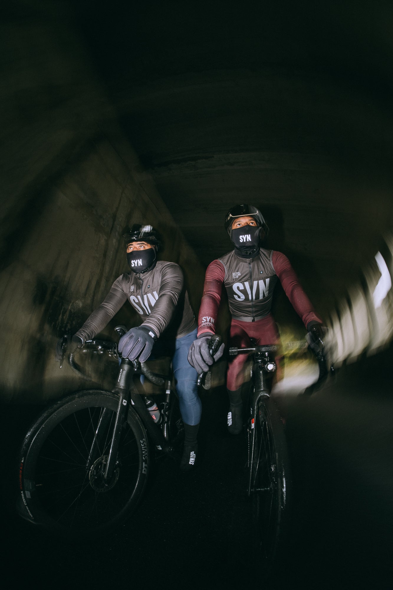 SYN Men's Pro Universal SL Vest Ash- Ultralet, vind- og vandtæt cykelvest