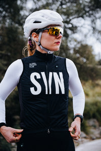 SYN Women's Training Stow Away Vest 2.0 - Sort